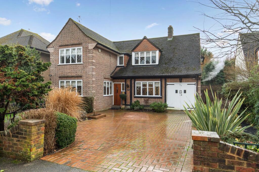 Main image of property: Cavendish Drive, Edgware, HA8