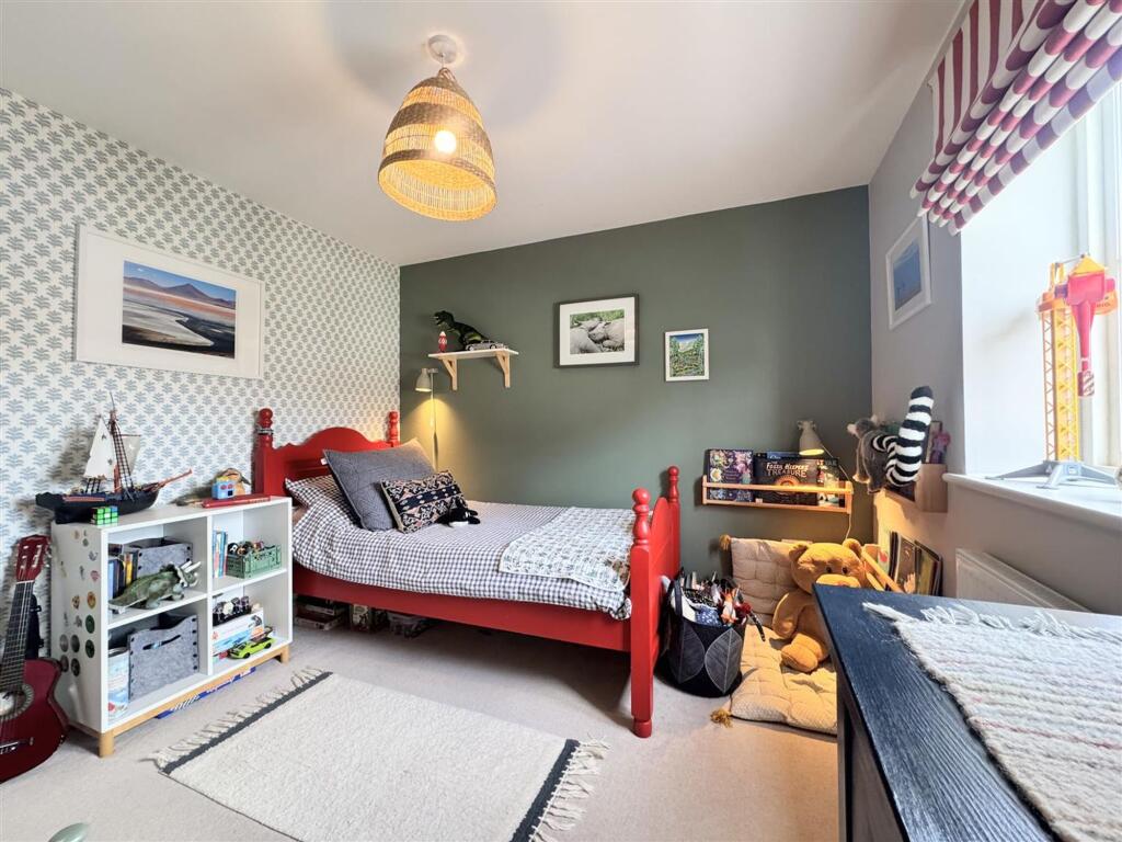 House in Truro - View 5