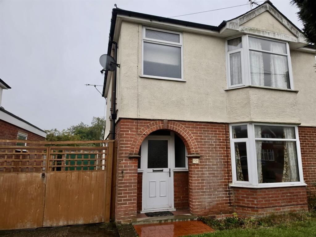 Cliff Lane, Ipswich photo 2