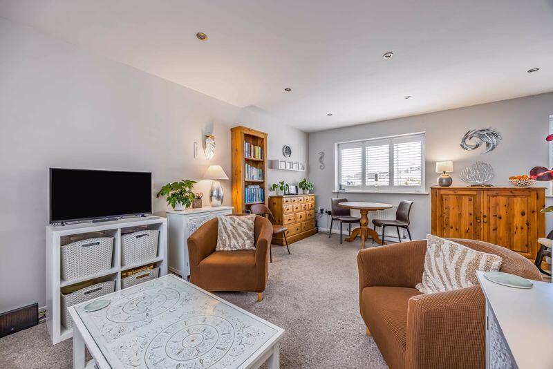 House in Havant, Emsworth - View 5