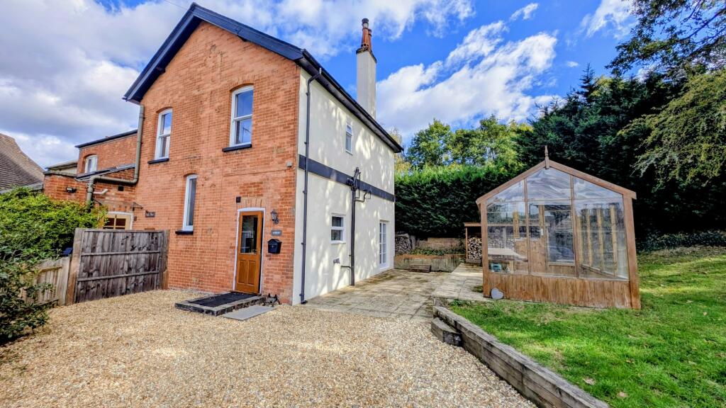 Main image of property: New Inn Fields, Sleaford, Hampshire, GU35