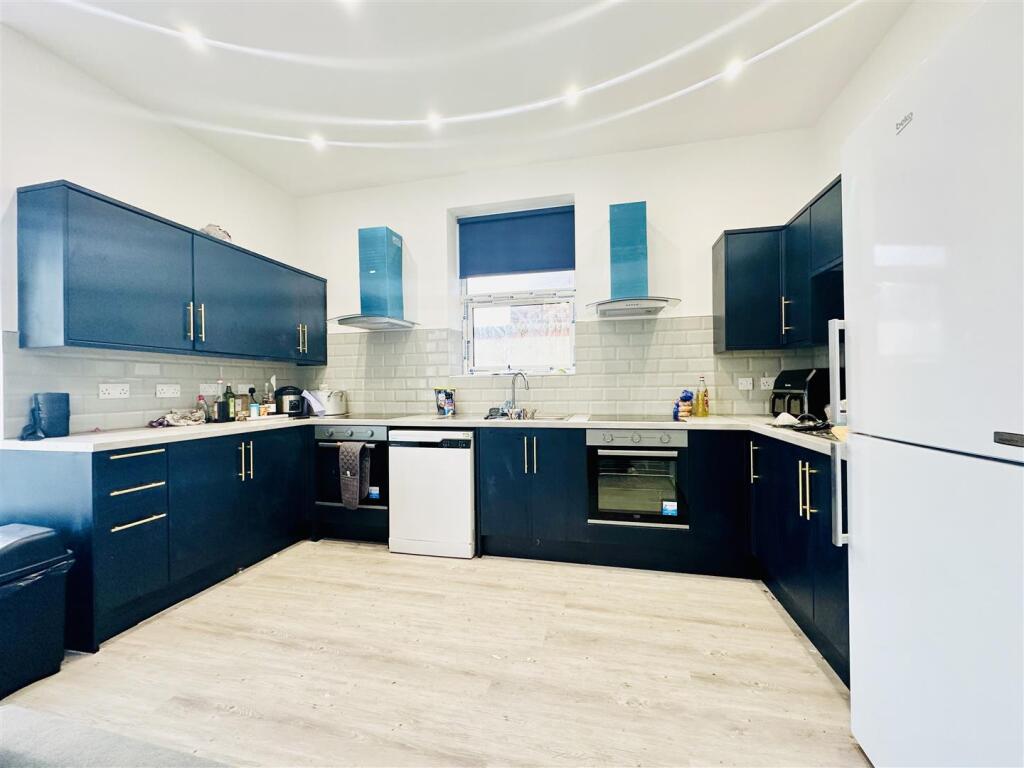 Main image of property: Park Road, Nottingham