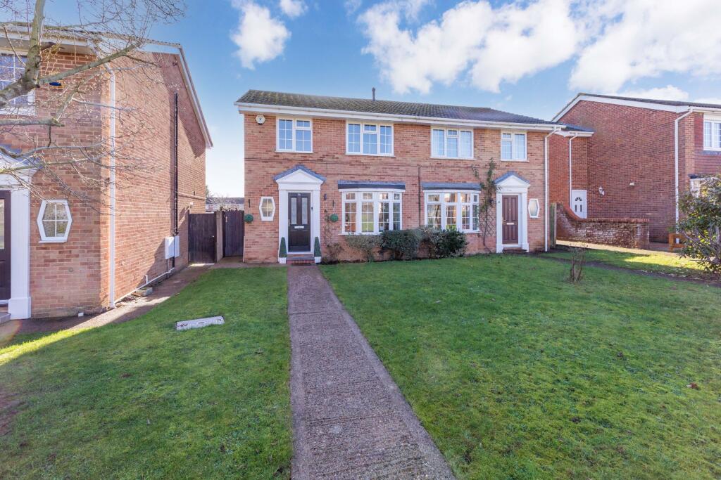 Main image of property: Dorchester Close, Cranbrook Drive, Maidenhead, Berkshire