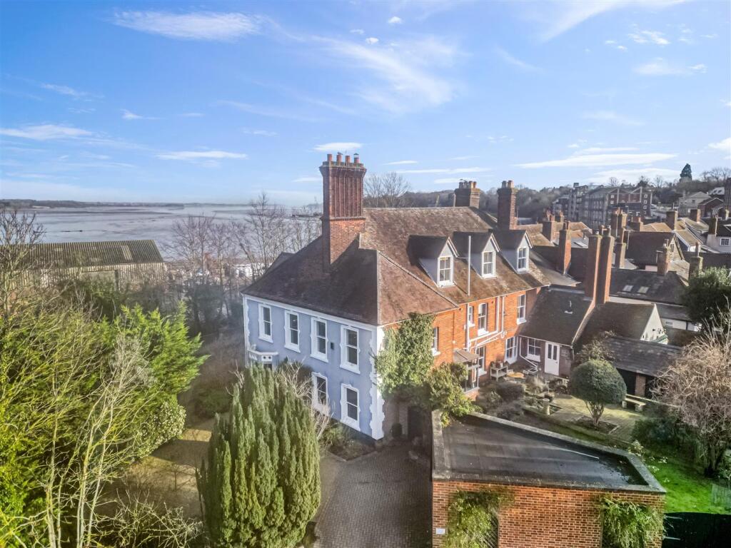 Main image of property: High Street, Mistley, Manningtree