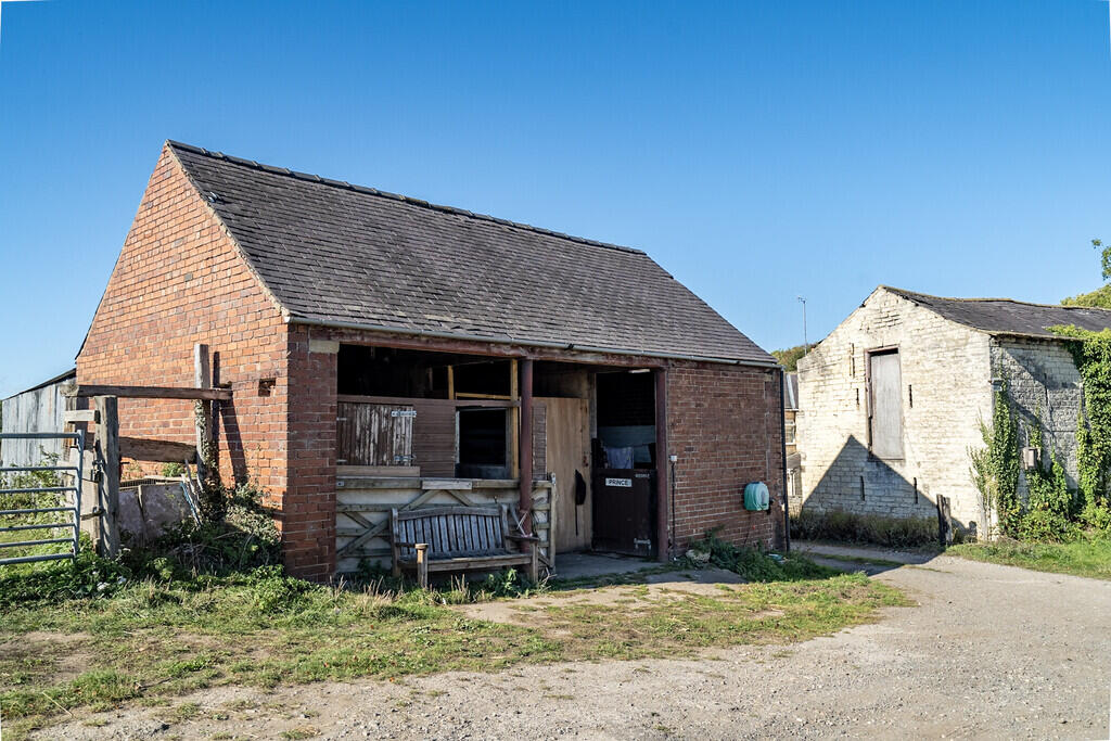 Wray Woods Farm, Leys Lane, Boston Spa LS23 6ET - More