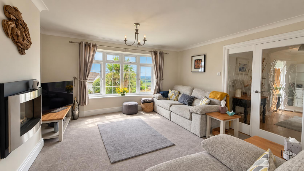Fairlynch Grove, Braunton photo 4