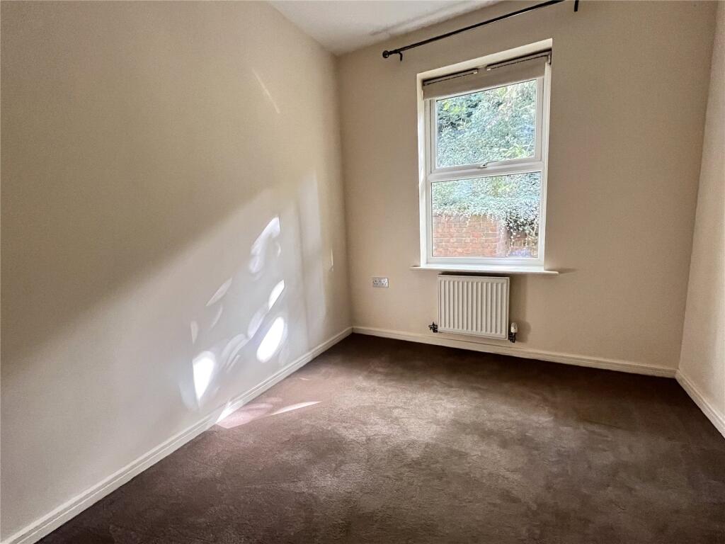 Apartment in Shrewsbury, Shropshire - View 5