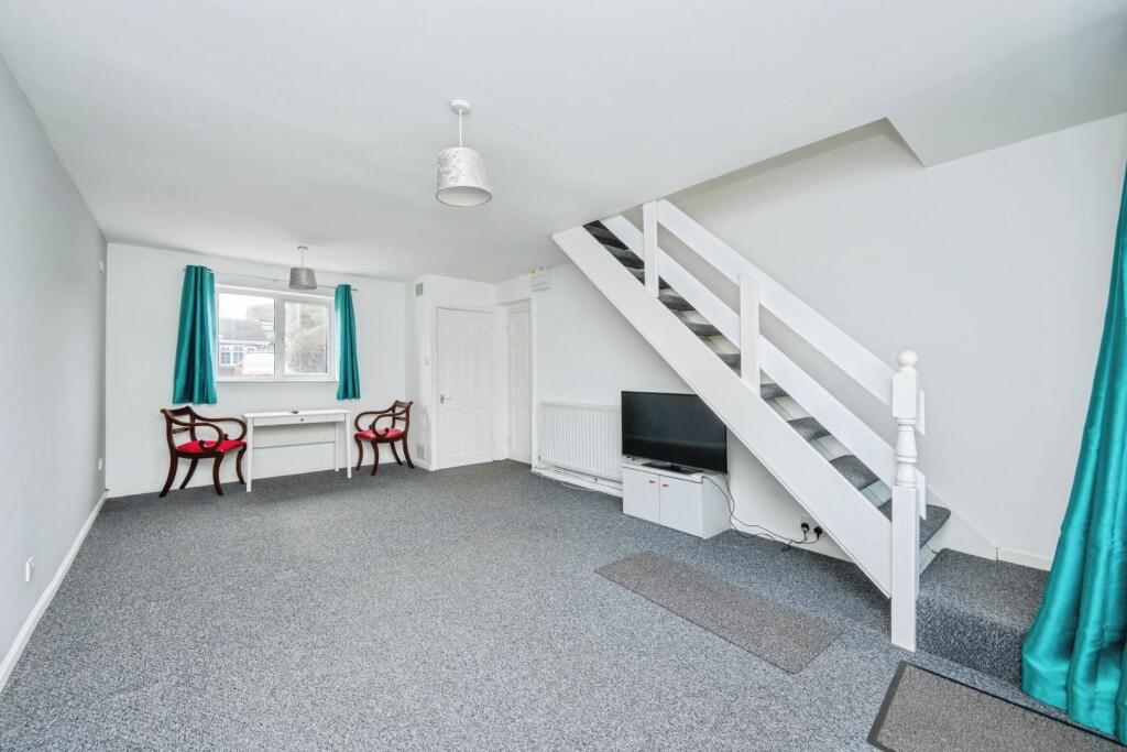 Additional image 4 of Chestnut Close, Kingsbury, Tamworth