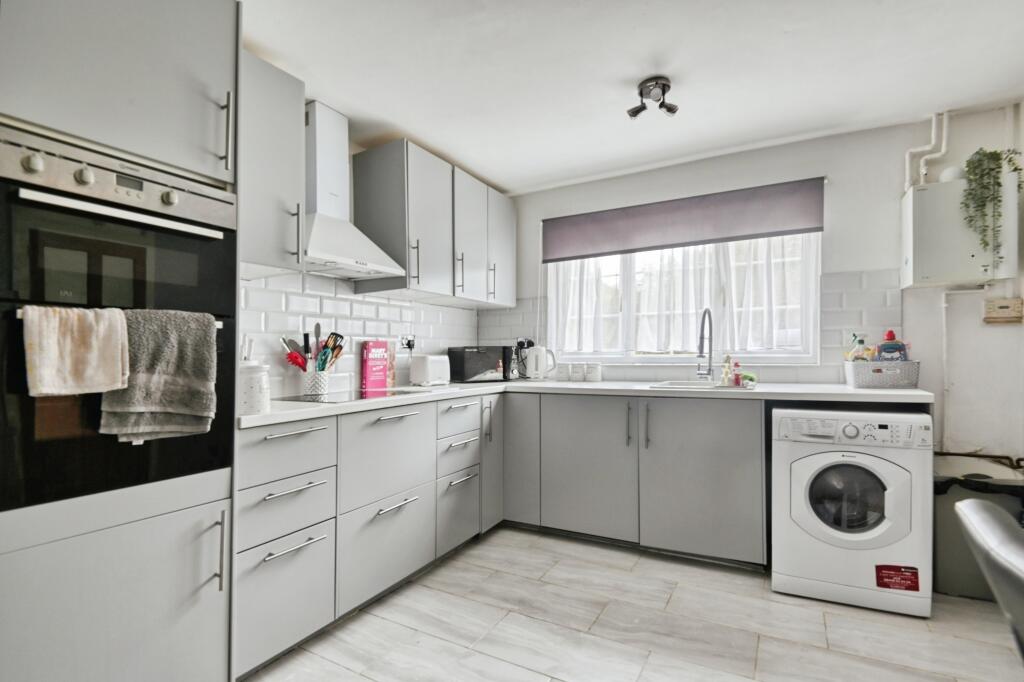 Main image of property: Raygill, Tamworth, B77