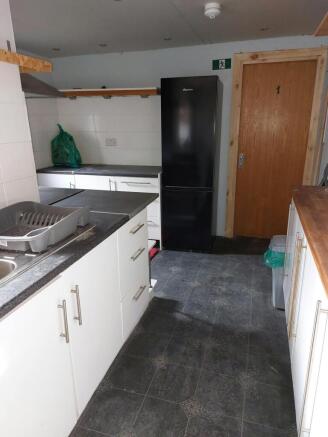 Kitchen T202602111110.jpg