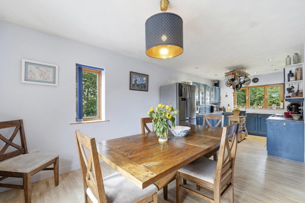 House in High Peak, Chapel-en-le-Frith - View 5