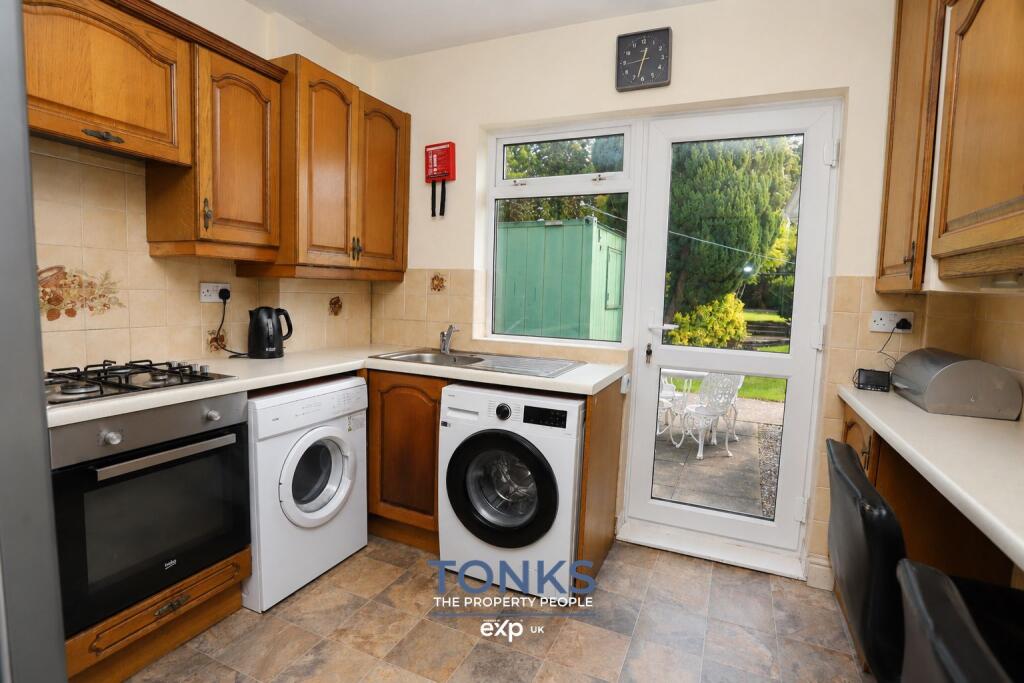 House in Dudley, West Midlands - View 5