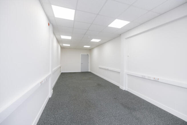 225 sqft office