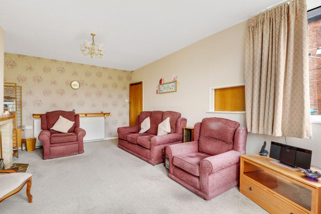 Cantrell Road, Nottingham, NG6 - View 5