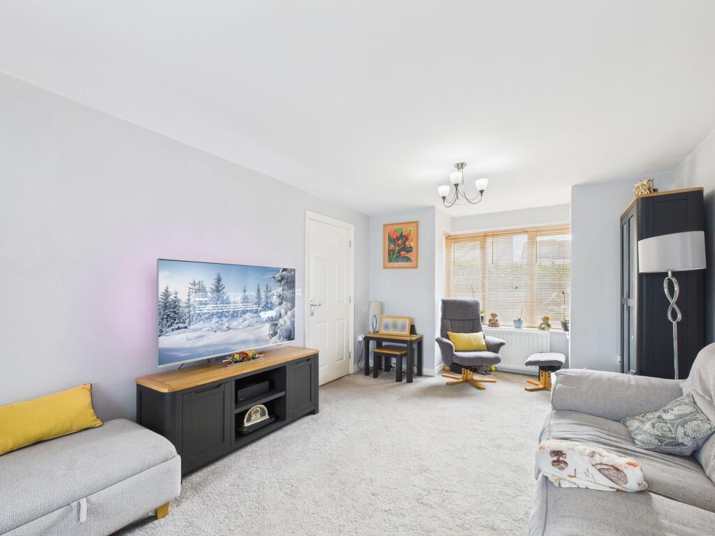 Cromwell Drive, Hinchingbrooke Park, Huntingdon. photo 5
