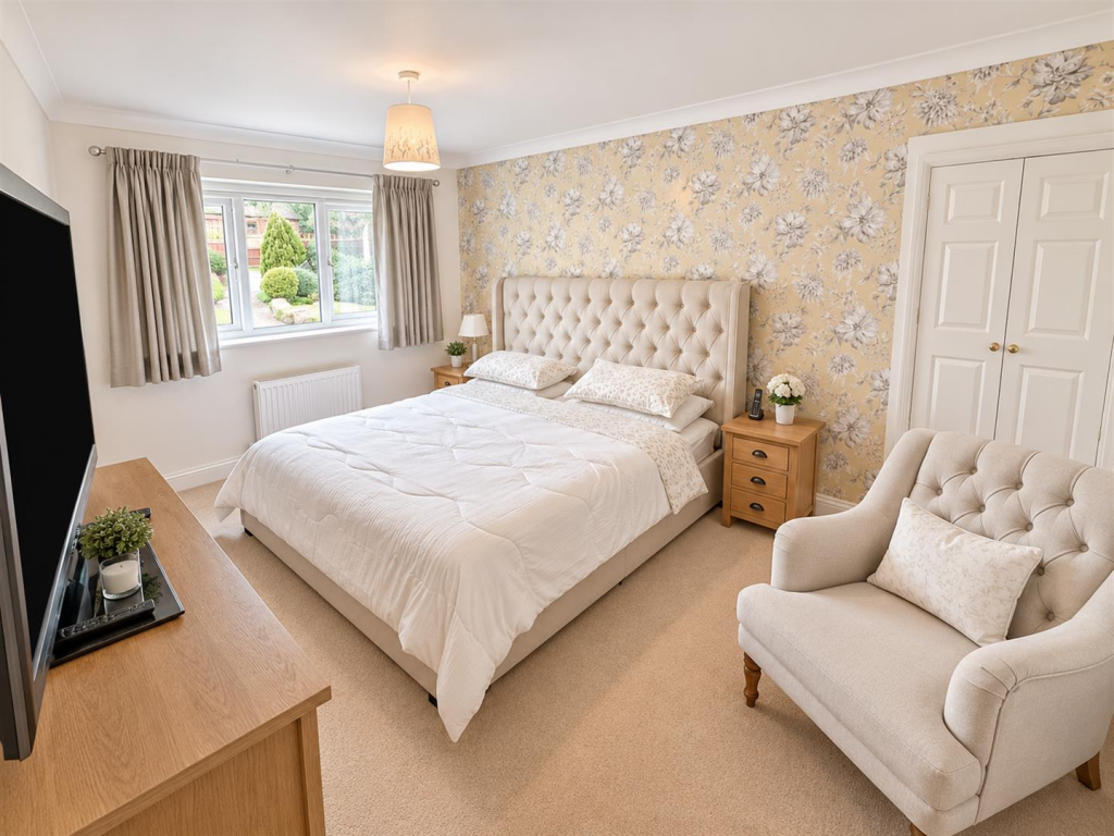 House in Northampton - View 5