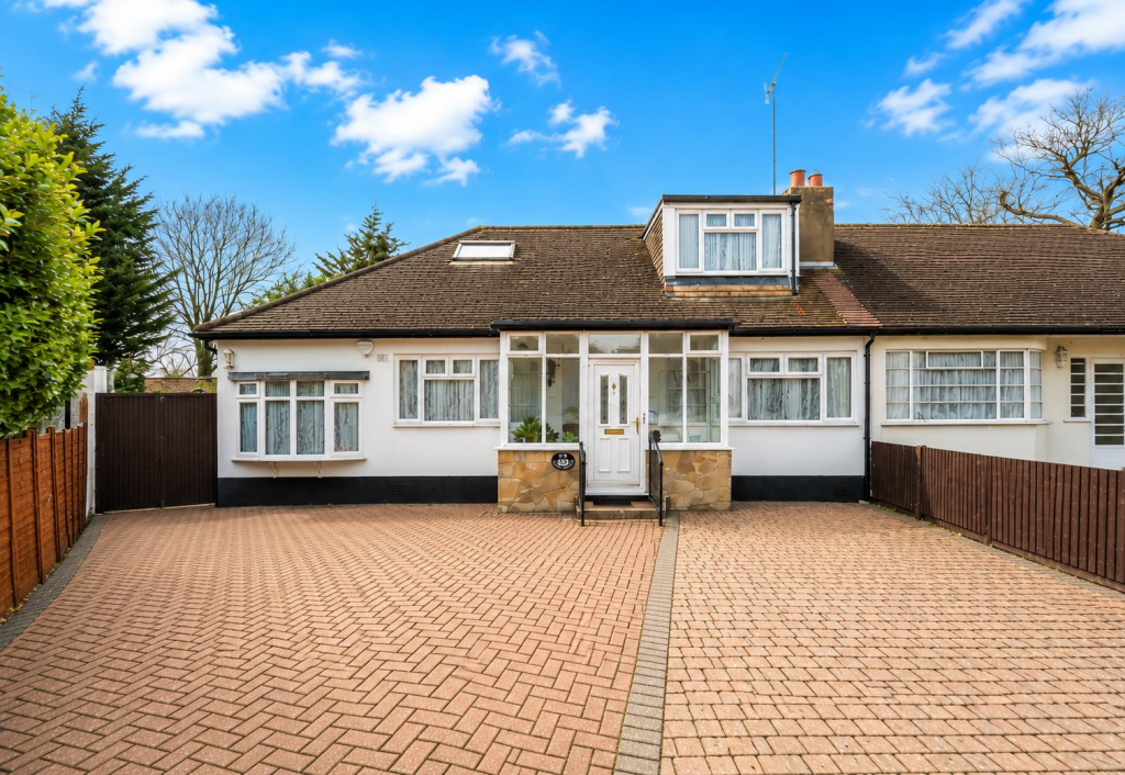 Main image of property: Copthall Gardens, Mill Hill, NW7