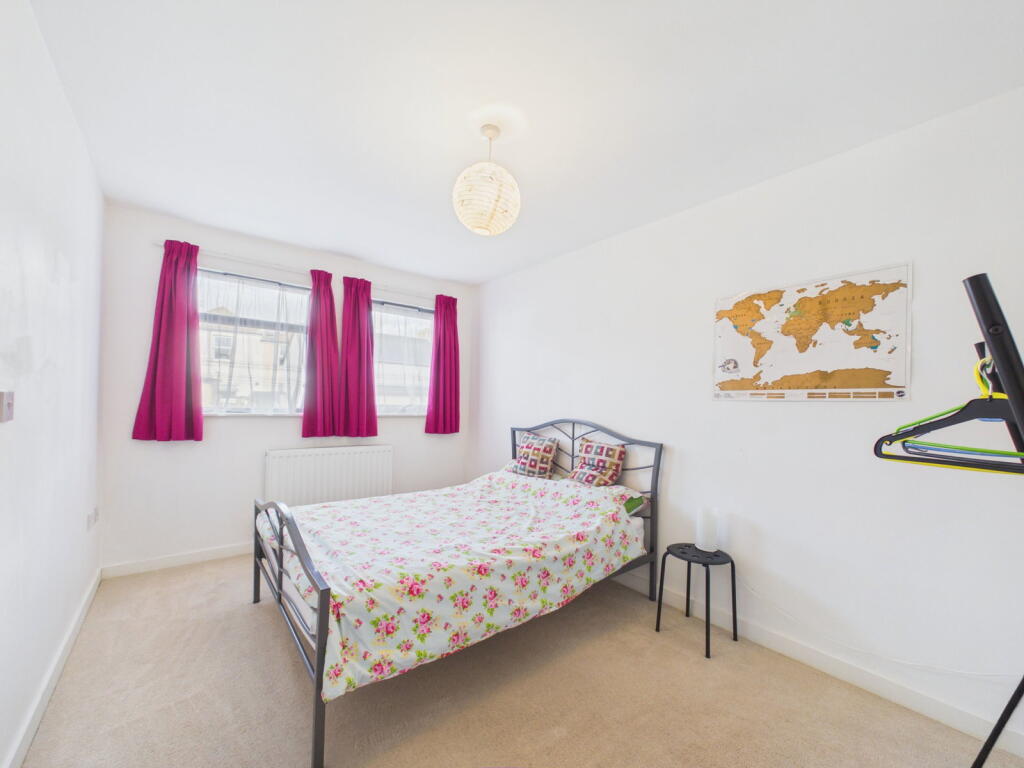 Apartment in Bristol, Windmill Hill, Redcliffe - More