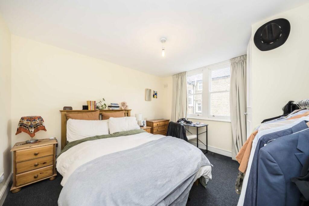 Apartment in London - View 4