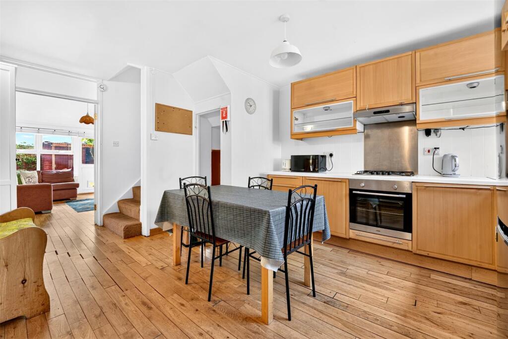 Main image of property: Armour Close, Islington