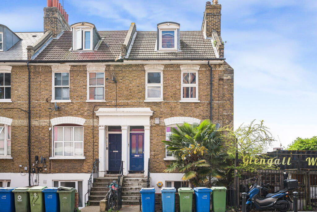 Main image of property: Glengall Road, London, SE15 6NH