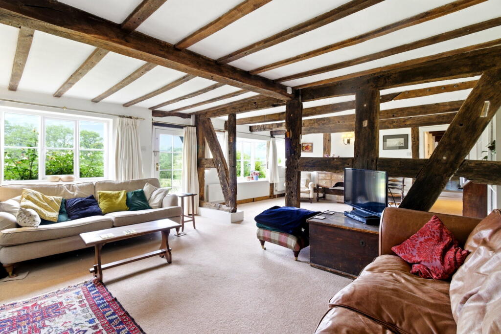 Bentleys Farm, Brook Lane, Bosbury, Ledbury, Herefordshire, HR8 - More