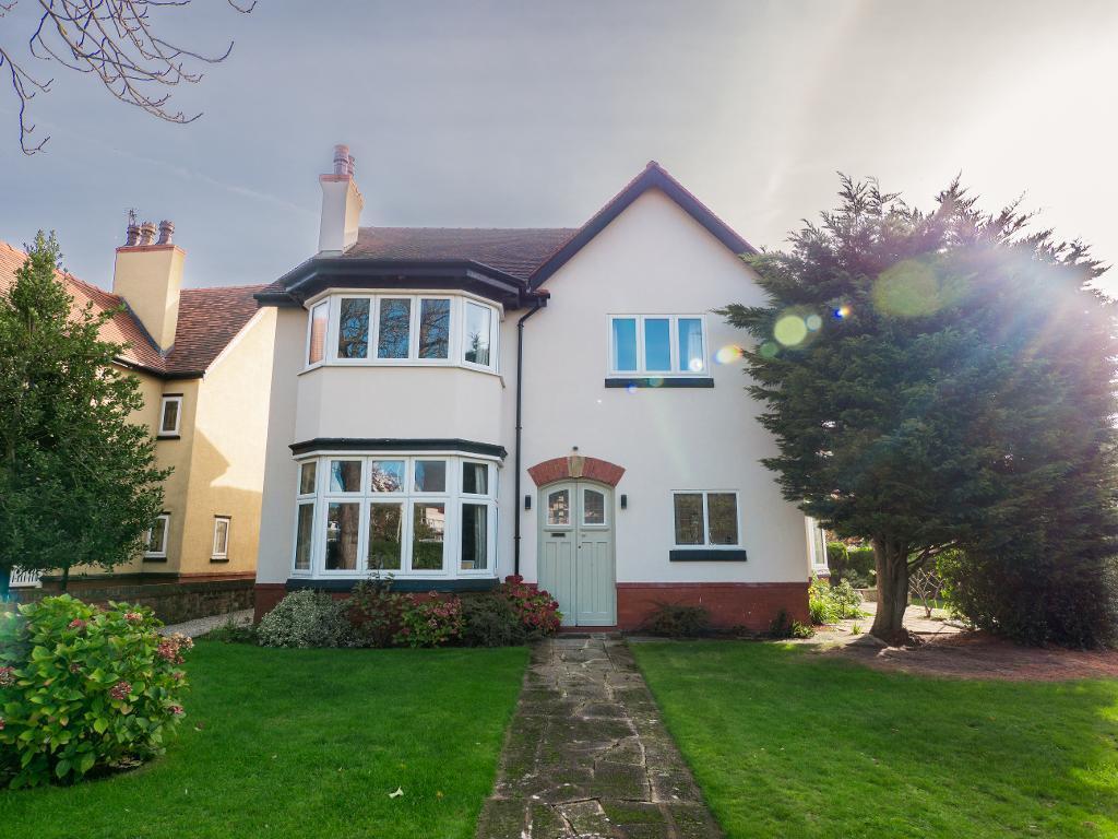 5-bed detached on Trafalgar Road, Birkdale, Southport, Merseyside, PR8 2HF, £735,000