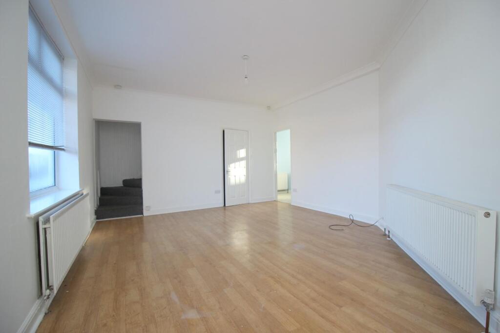 House in Durham - View 2