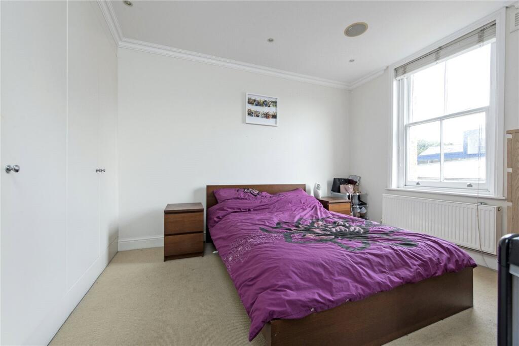 Balham High Road, SW17 photo 4
