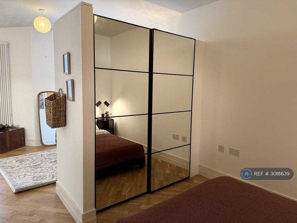 Apartment in Leicester - View 5