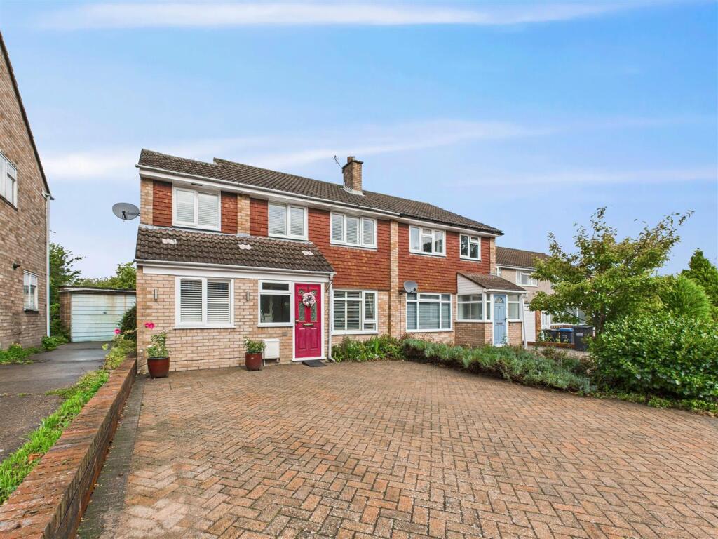 Main image of property: Greville Avenue, South Croydon