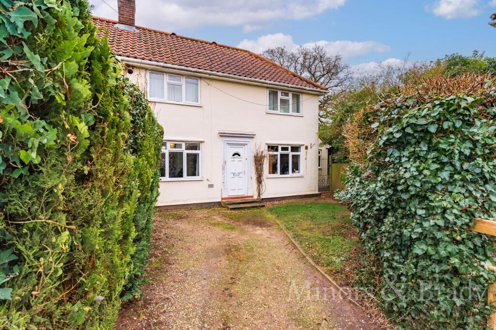 4-bed semi-detached on Lubbock Close, Norwich, £220,000