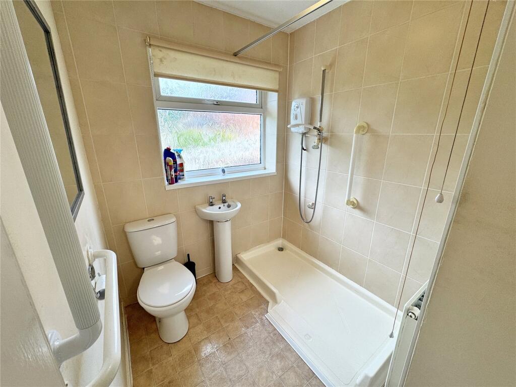 House in Cannock Chase, Hednesford - More