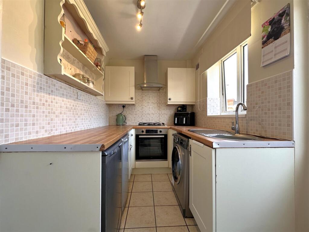 House in Newark and Sherwood, Newark - View 4