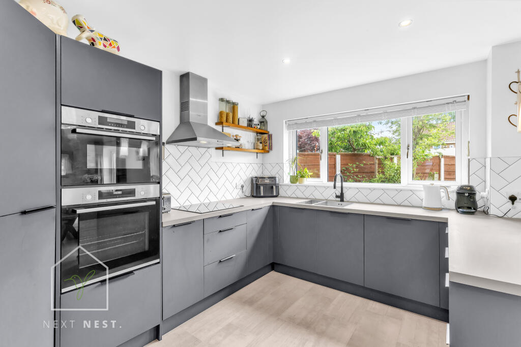 Coppingford Close, Norden, Rochdale photo 4