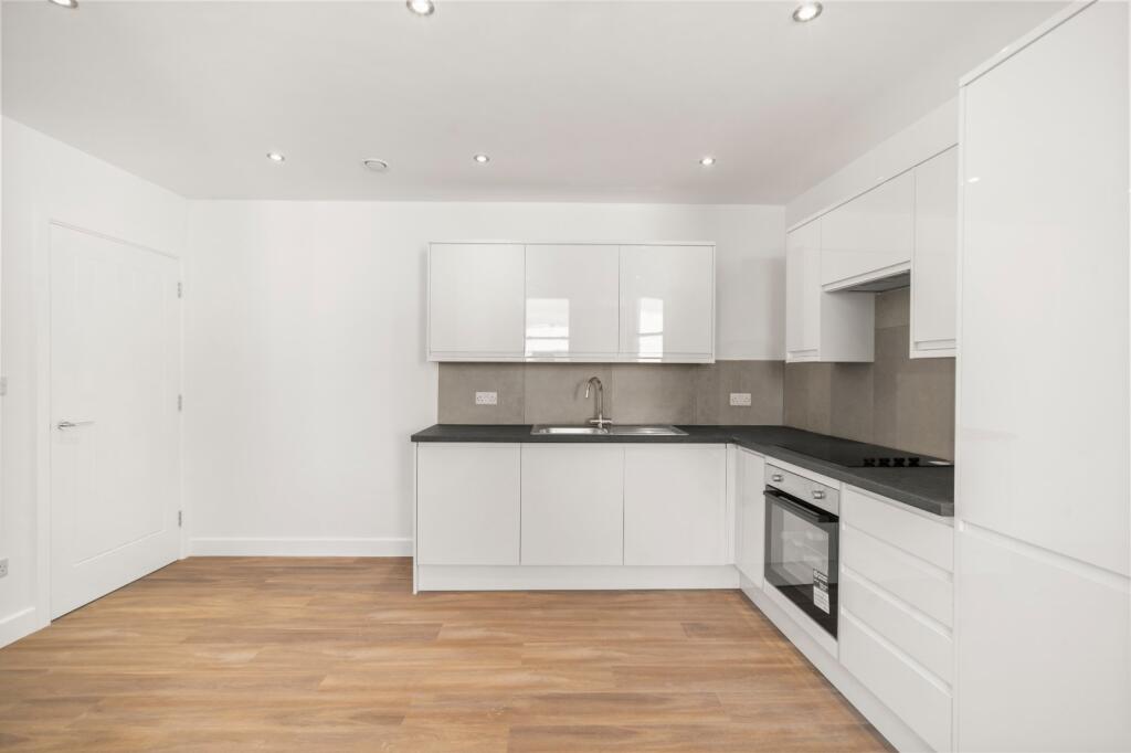 Apartment in London, Walham Green, West Kensington - View 5