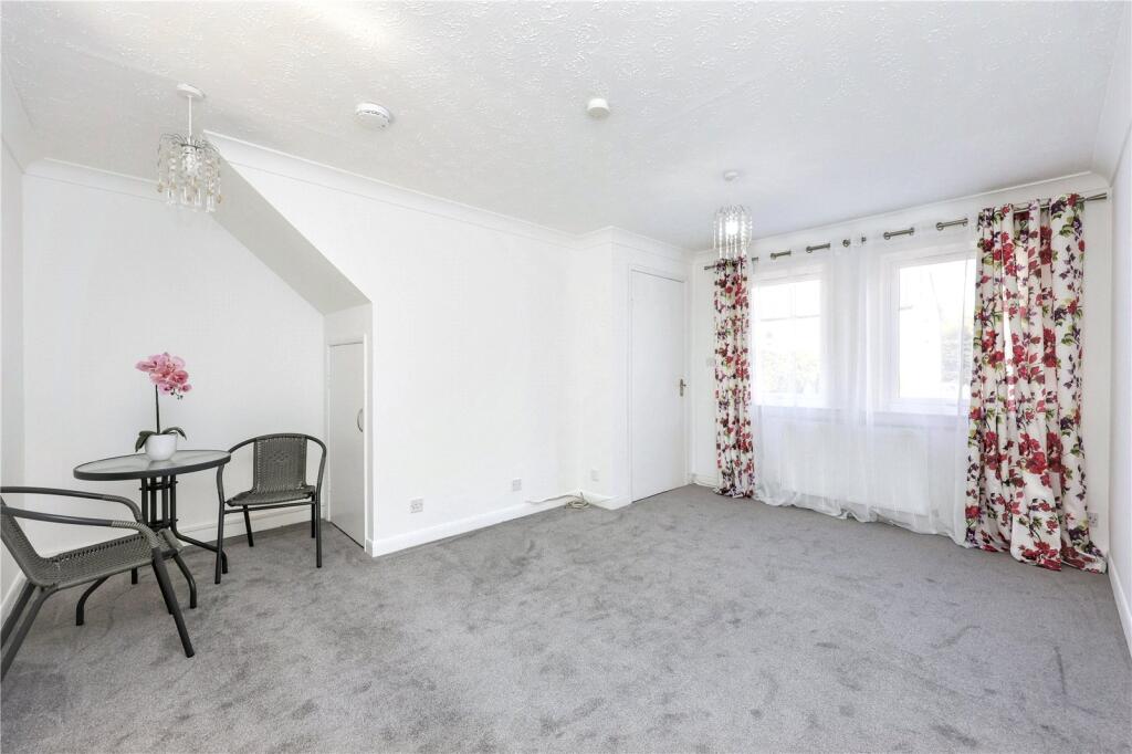 Strathbeg Drive, Dalgety Bay, Dunfermline, Fife, KY11 photo 5