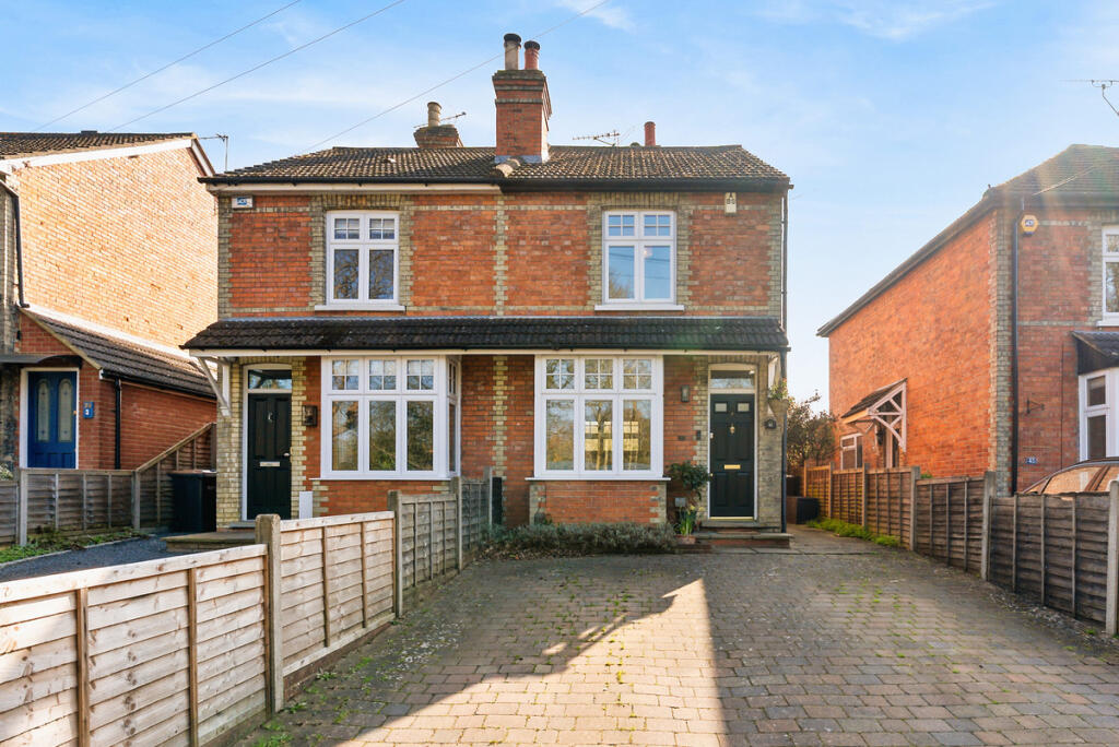 Main image of property: Spinney Hill, Addlestone, KT15