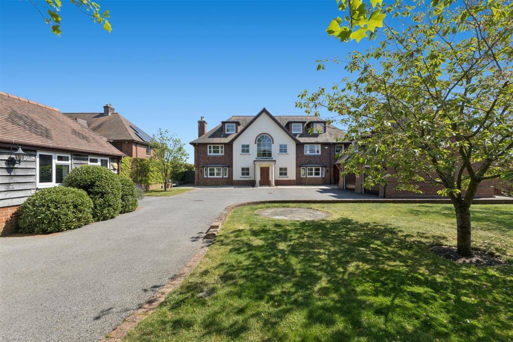 Main image of property: The Avenue