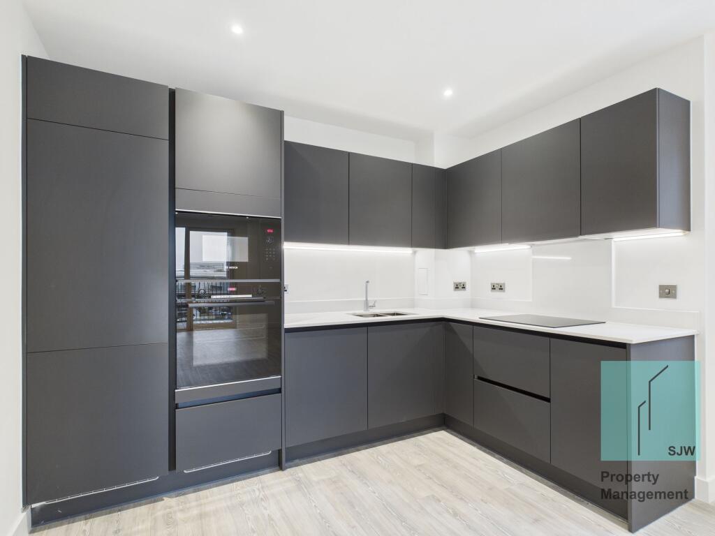 Main image of property: Gwen Davis Way, Lilium Court, RM9