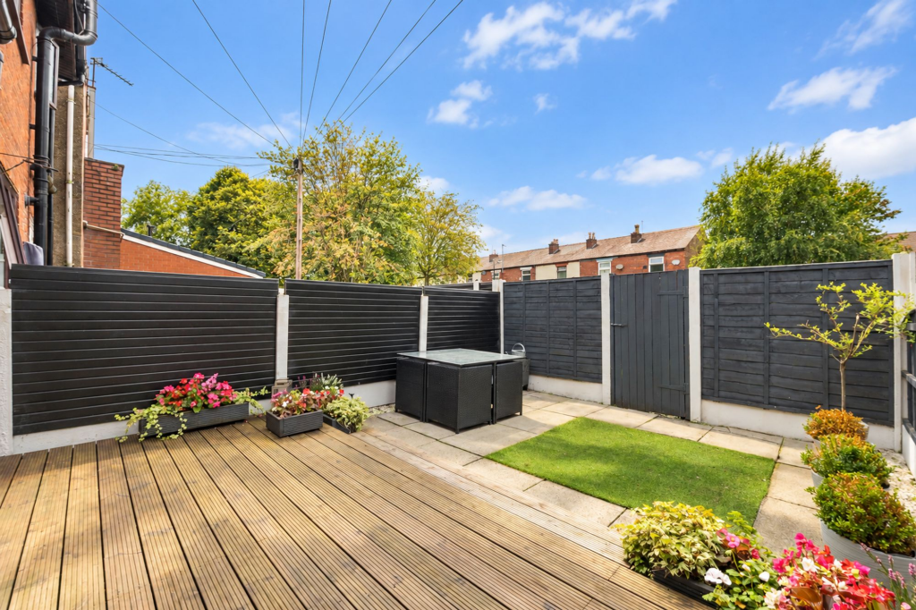 House in Bury, Irwell Bank - View 3