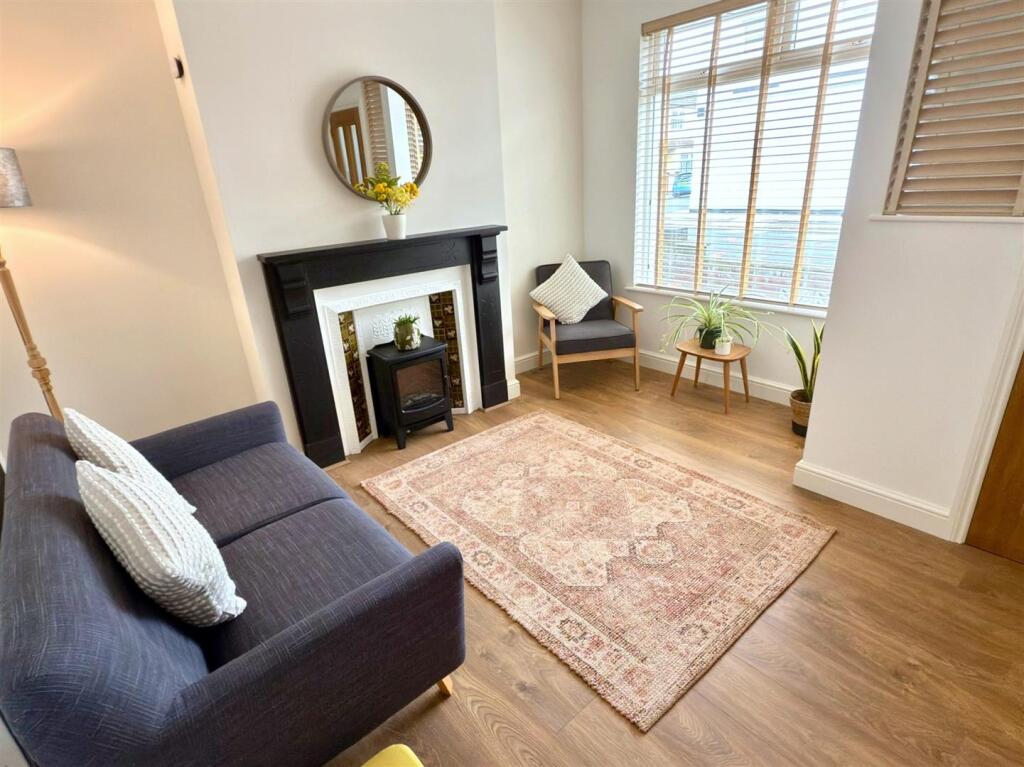 House in East Suffolk, Lowestoft - View 2