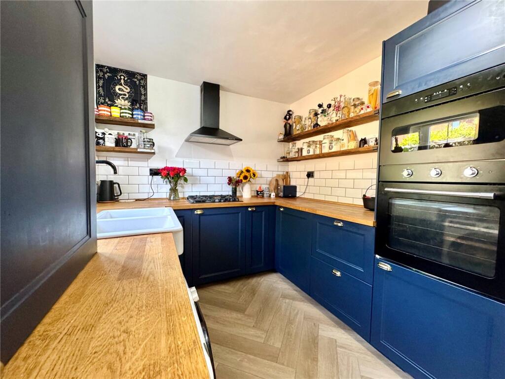House in Salisbury, Wiltshire - View 2
