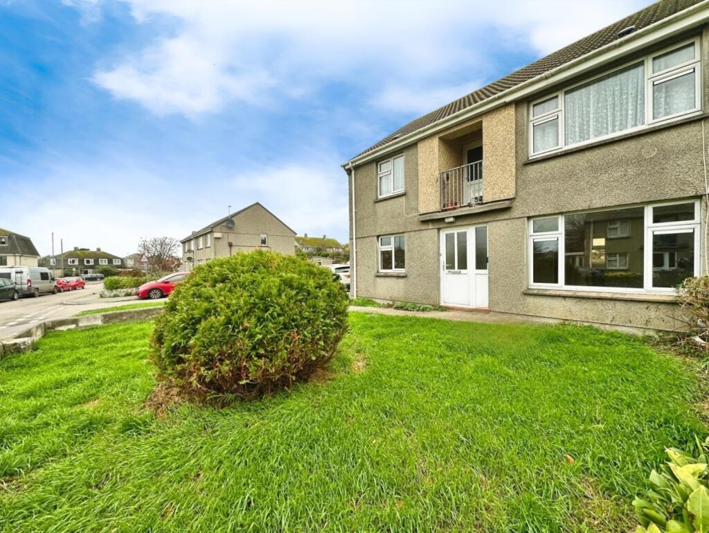 Main image of property: Helston, Ground floor flat close to town centre