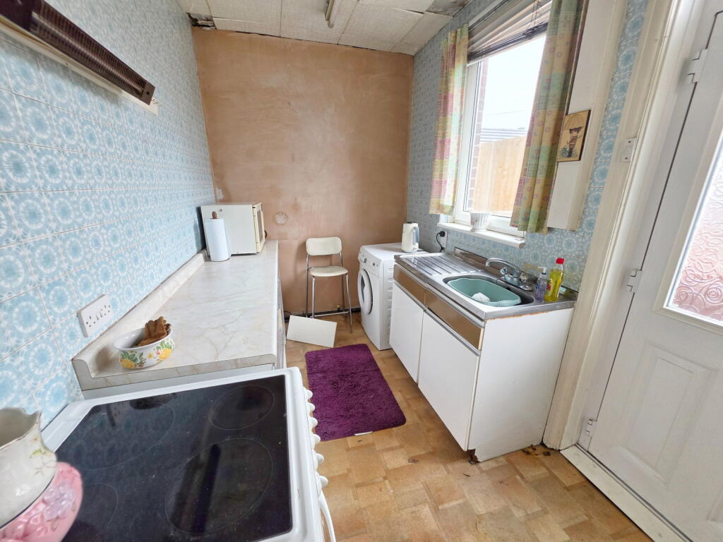 House in Sheffield - More