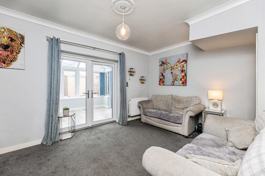 House in Pontefract, South Elmsall - View 2