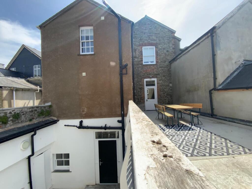 Main image of property: 6a Paiges Lane, Barnstaple