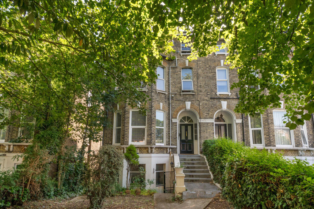 Main image of property: Burnt Ash Hill, London, SE12
