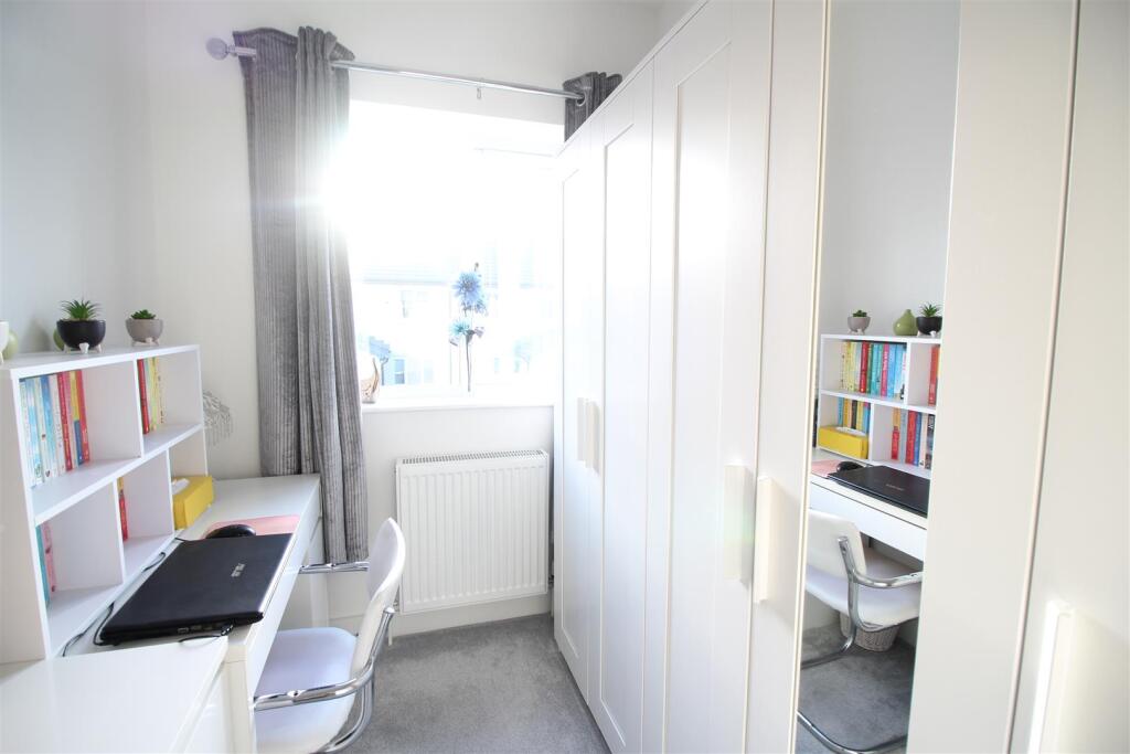 Additional image 16 of Delf Hill Close, Low Moor, Bradford