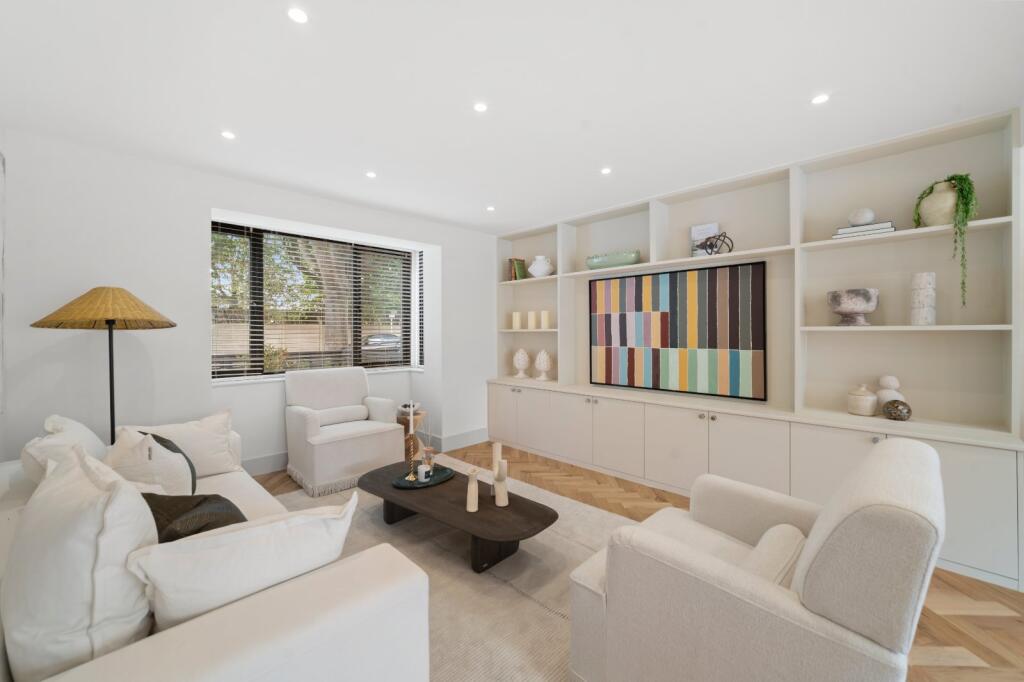 House in London - View 4